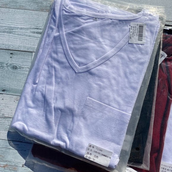 4 Medium Sized Womens Shirts by NIAShot - Picture 3 of 6